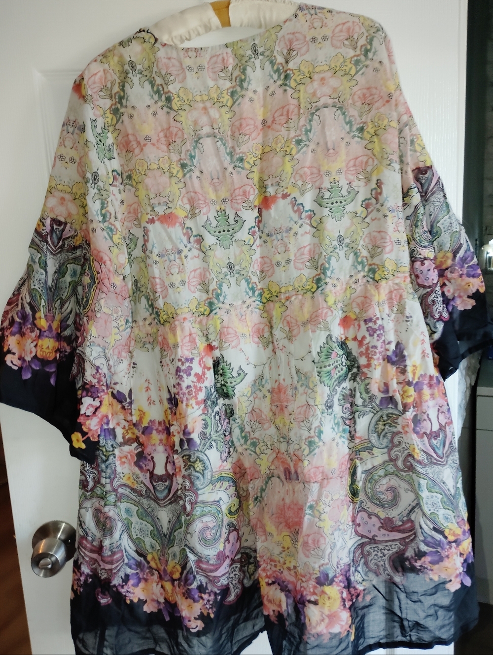 Floral Paisley V-Neck Tunic Dress in Pink and Black Lightweight Summer - Picture 4 of 5